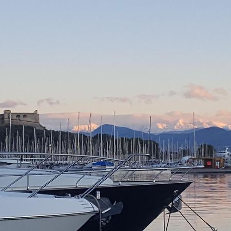アンティーブLa Tourraqueアパートメント エクステリア 写真